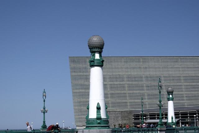 La Zurri Near Kursaal * San Sebastián